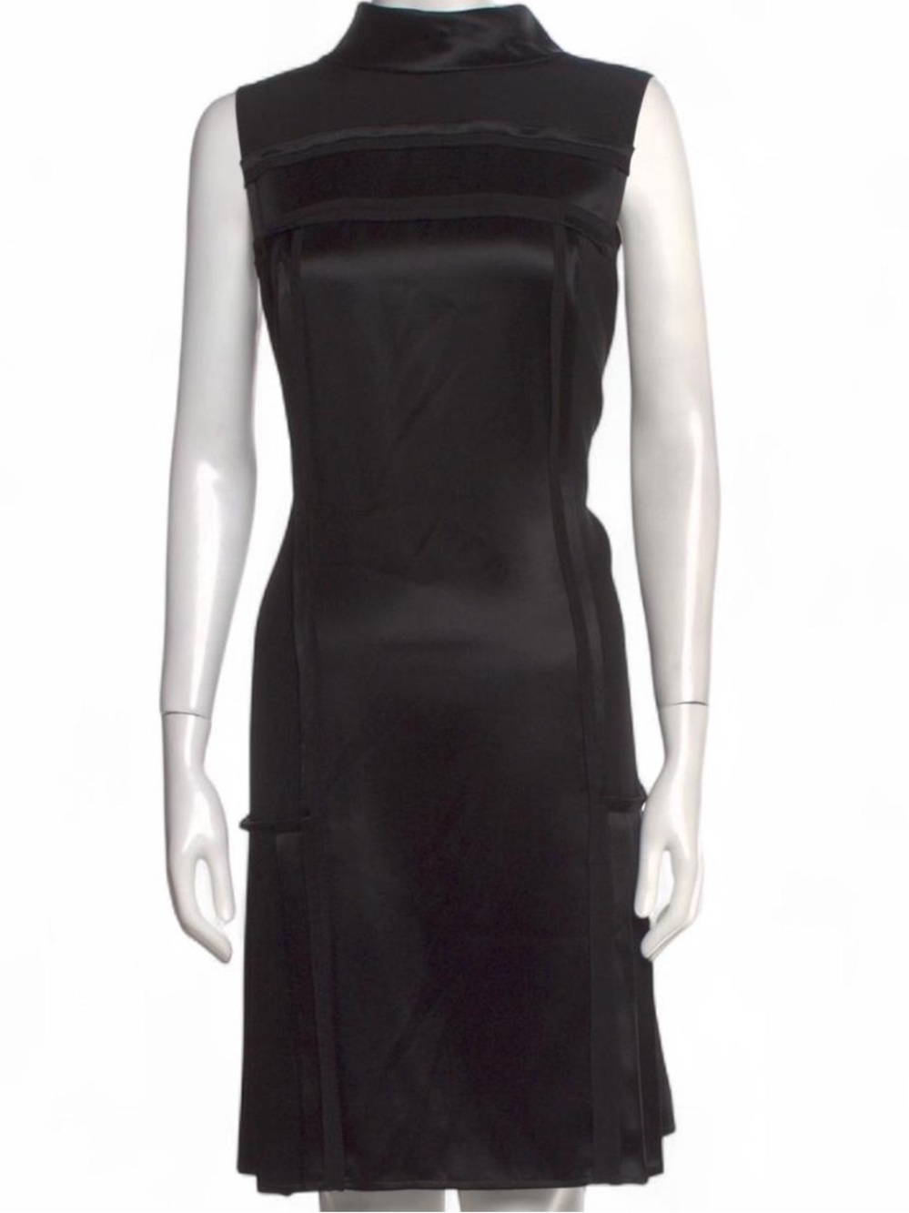 Black Sleeveless Mock-Neck Shift Dress